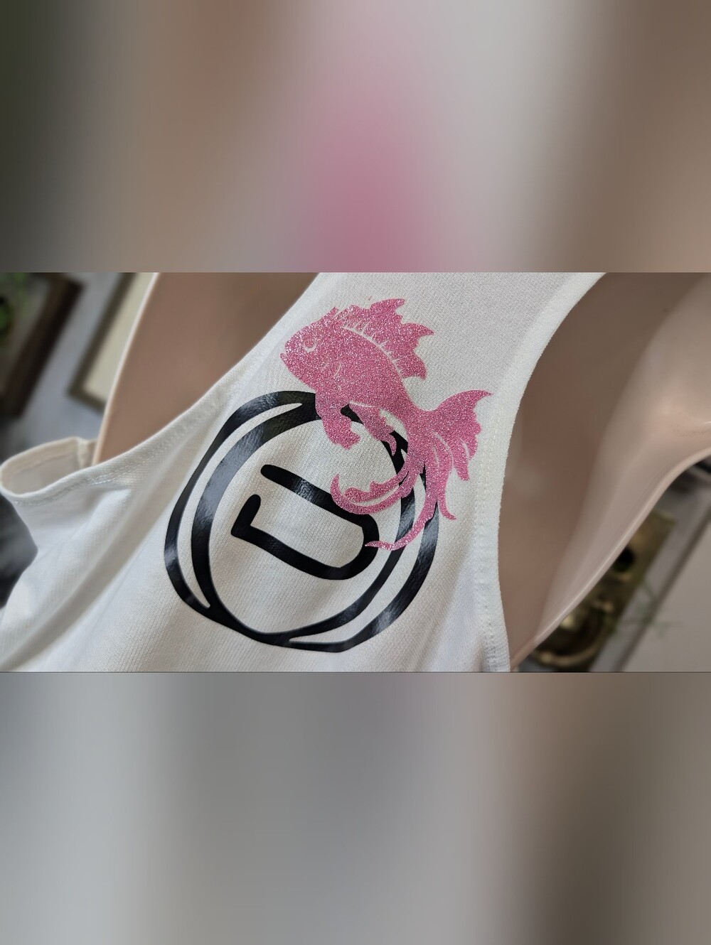 Ocean Drip Pink Glitter Fishy Tank Top XL NWT